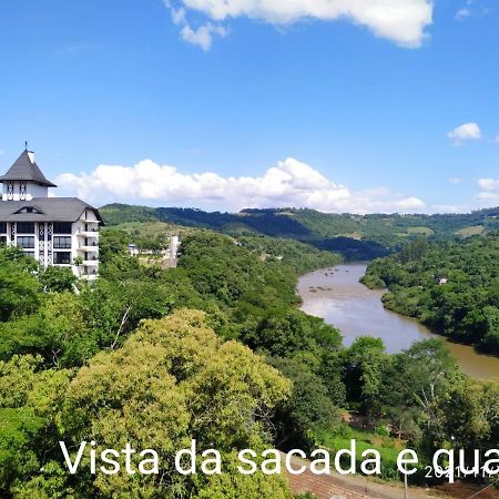 Melhor Vista E Localizacao Nas Termas 皮拉图巴 外观 照片